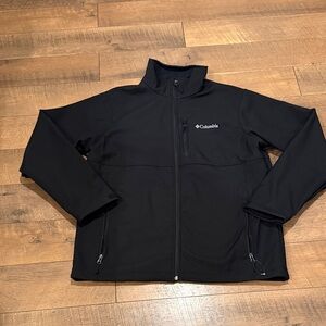 Columbia Men's Jet Black Performance Jacket